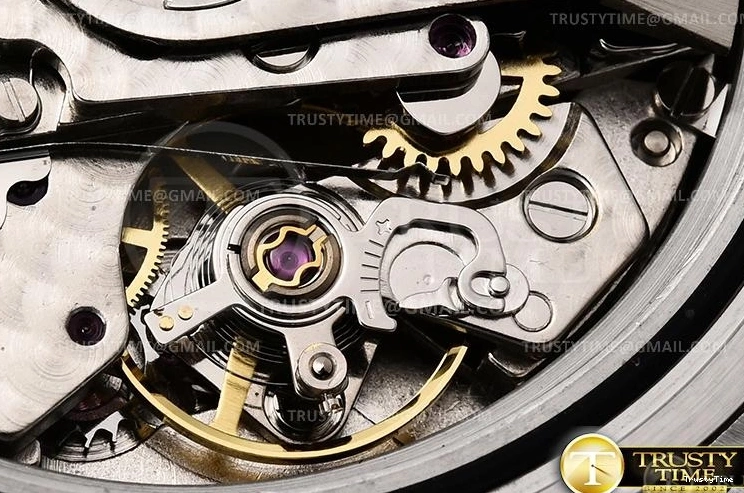 0414 ROLYM185 – YachtMaster Colorful 1081